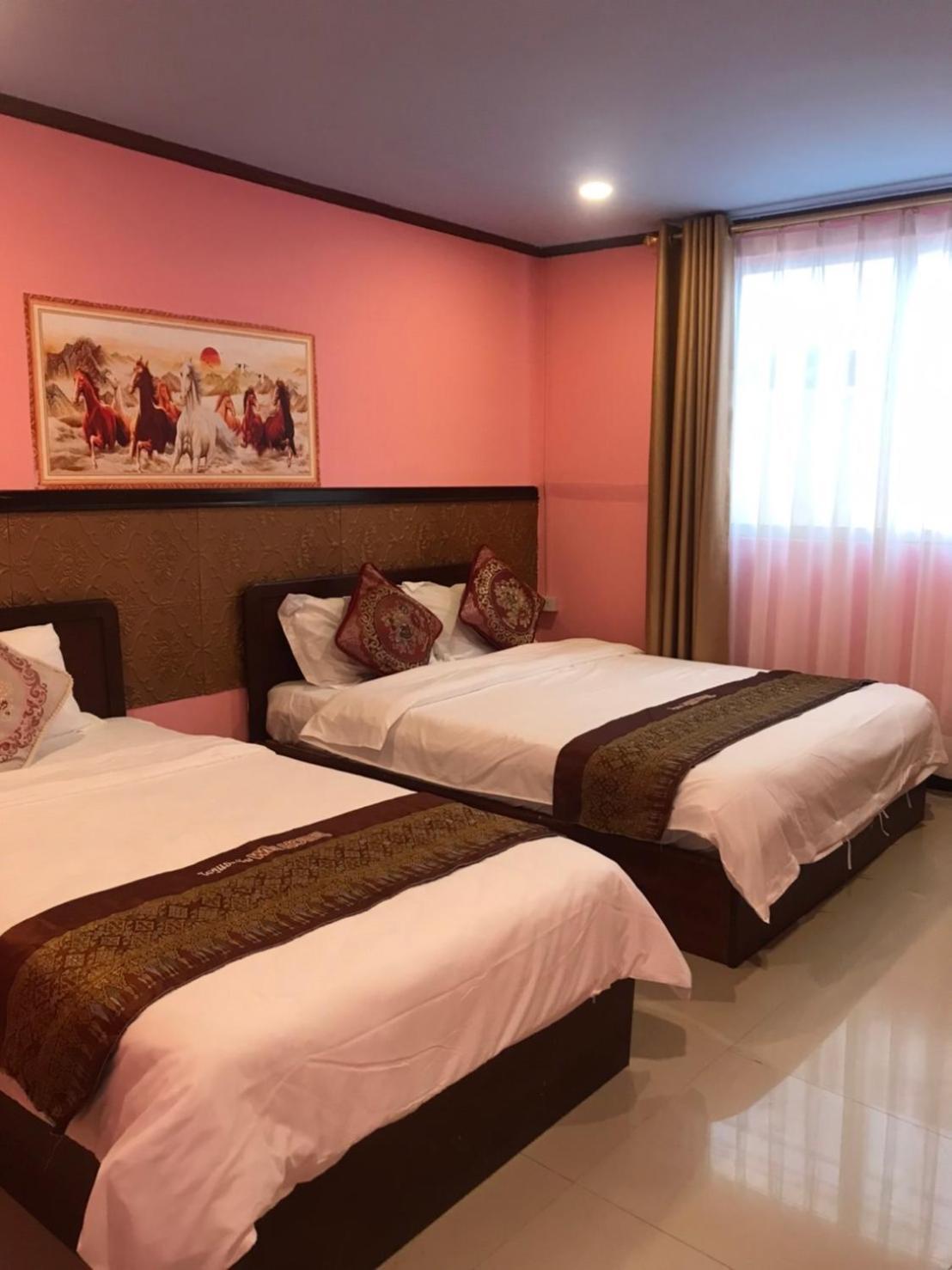 梦之南win酒店 Win Hotel Cafe & Spa Vientiane Dış mekan fotoğraf